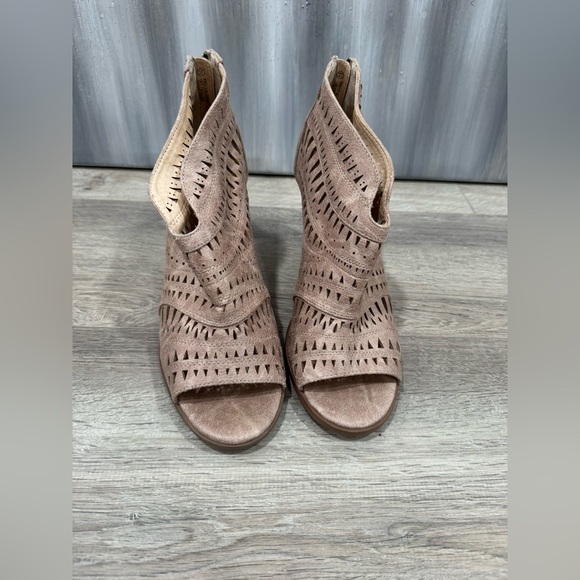 Not Rated Groove Thang Shoe - Picture 4 of 9